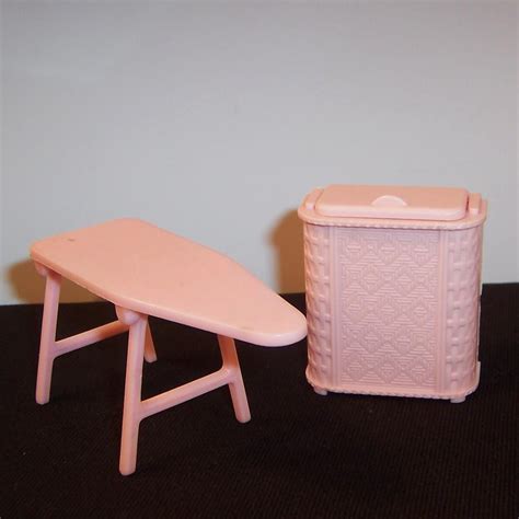 Renwal Dollhouse Laundry Room Furniture Doll House Dollhouse Toys