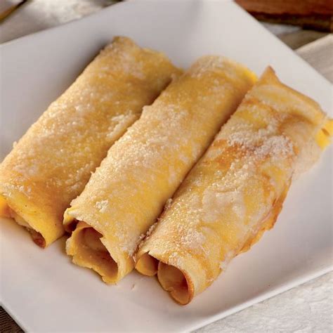 500 ml di latte vaccino o di soia. Crespelle di ceci con ciaspoletta e prosciutto cotto