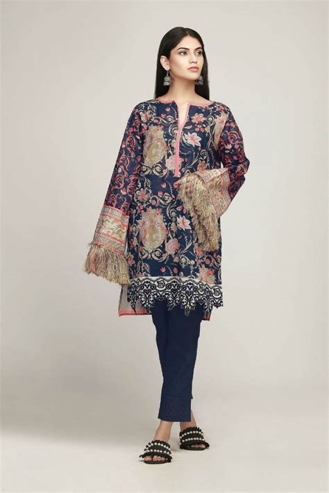 Khaadi Latest Summer Lawn Dresses Designs Collection 2019 1