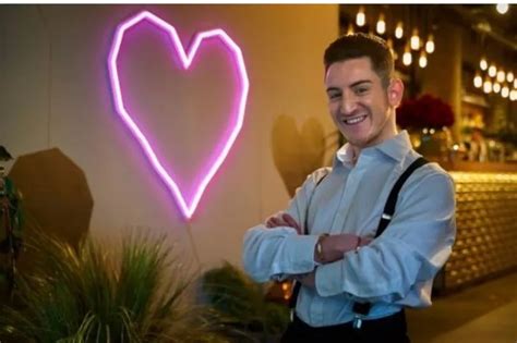 First Dates New Waiter Says Hes A Fabulous Born And Bred Scouser