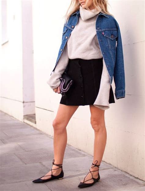 Easy Black Skirt Outfit Ideas For When You Have Five Minutes To Get