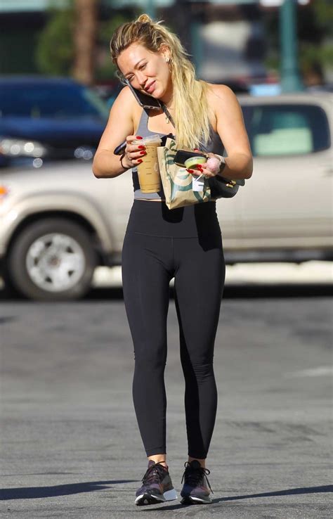 Hilary Duff In A Black Leggings Leaves Her Pilates Workout In Sherman