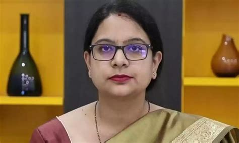 IAS Padmini Narayan परगनस क दरन भ डयट पर थ सहत क सथ UPSC क तयर क रख