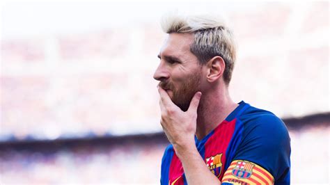 lionel messi finally addresses the blonde elephant in the room his hair barca blaugranes