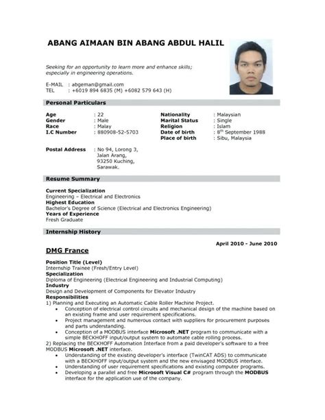 Typical resume samples for fitters emphasize duties like positioning and securing. 12 Customize Resume Format For Iti Fresher Look ...