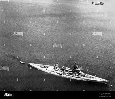 Japanese Battleship Nagato At Yokosuka 1945 Stock Photo Alamy