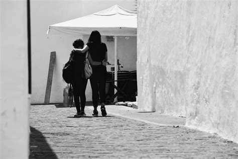 Komm, wir gehen nach Hause! Foto & Bild | streetfotografie ...