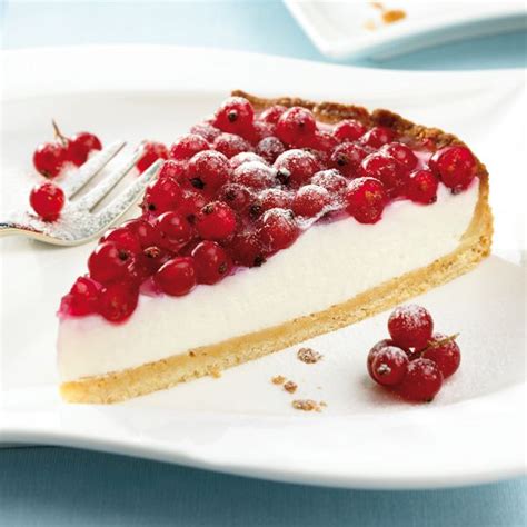 Johannisbeer-Buttermilch-Kuchen | Kuchen und torten ...
