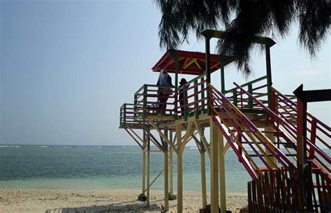 Pantai laguna menyediakan fasilitas yang cukup lengkap teman traveler. Pantai Laguna Kunjungan Wajib Bagi Pemudik di Kabupaten ...