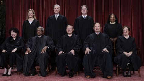 all 9 supreme court justices push back on oversight after clarence thomas controversy raises