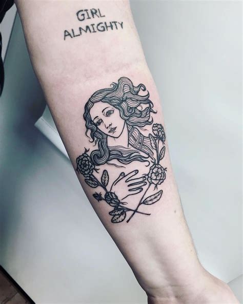 Venus De Milo By Botticelli Minimalisttattoos Tatuagem De Venus Tatuagens Simplistas