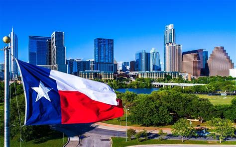 Austin Texas Skyline State Flag Ftr Jim Heath Tv