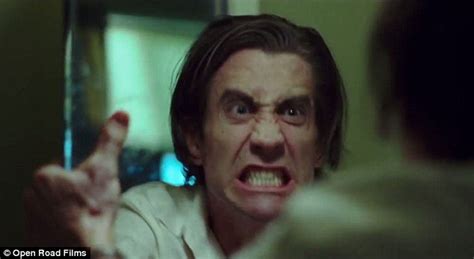 Jake Gyllenhaal Looks Gaunt In Nightcrawler Trailer Daily Mail Online