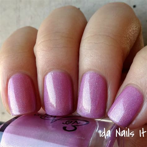 Ida Nails It: Ever After Polish Nail Whisperer Exclusives - Born to