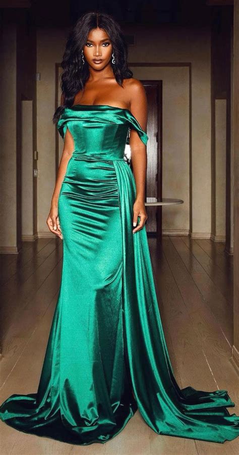 Emerald Green Satin Flowy Formal Dress Ubicaciondepersonascdmxgobmx