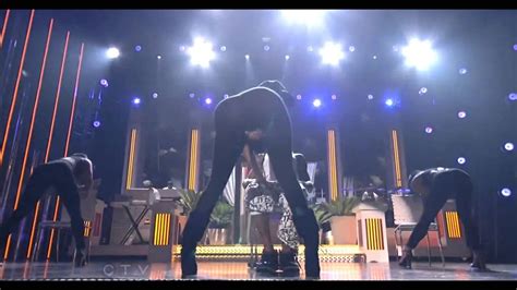 Nicki Minaj Twerking And Giving Lil Wayne A Lap Dance On Stage While