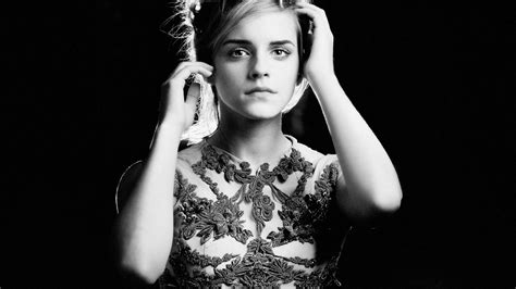 Wallpaper Id 56266 Emma Watson Celebrities Girls Hd Monochrome Black And White Free Download