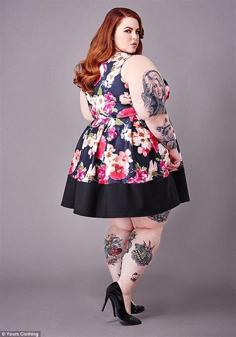 Tess Holliday Size 26 Model Is Happy To Be Called Fat Daily Mail