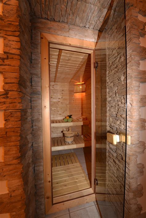 Und bietet dennoch reichlich platz und komfort für. Sauna & Ruheraum | Haus im Wäldle