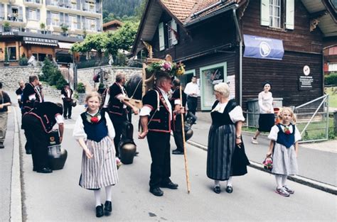 They are the tallest people in europe with an average height of 6 3' (191cm). Shutta Stunna: Swiss People, Places and Things