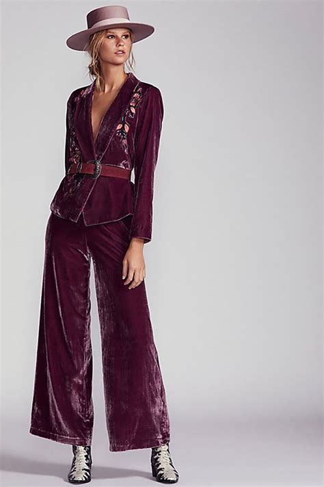 The 75 Hottest Ways To Wear Velvet This Winter Velvet Clothes Fashion Velvet Fashion