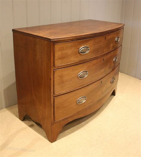 George Iii Mahogany Bow Front Chest Of Drawers Antiques Atlas