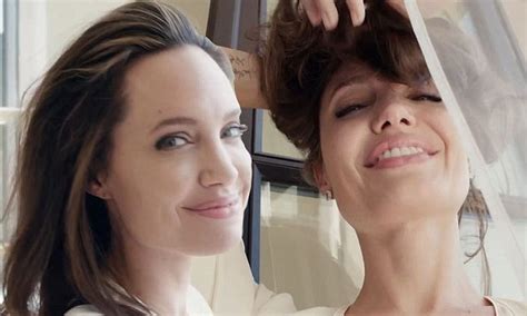 Angelina Jolie Stars In A New Fragrance Ad For Guerlain Daily Mail Online