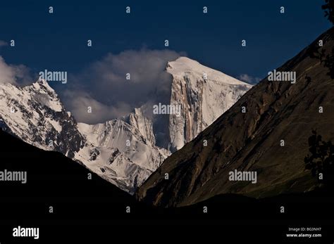 Dramatic Mountain Scenery As Seen In North Pakistan Stock Photo Alamy