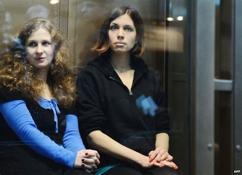 Pussy Riots Maria Alyokhina And Nadezhda Tolokonnikova In Court In