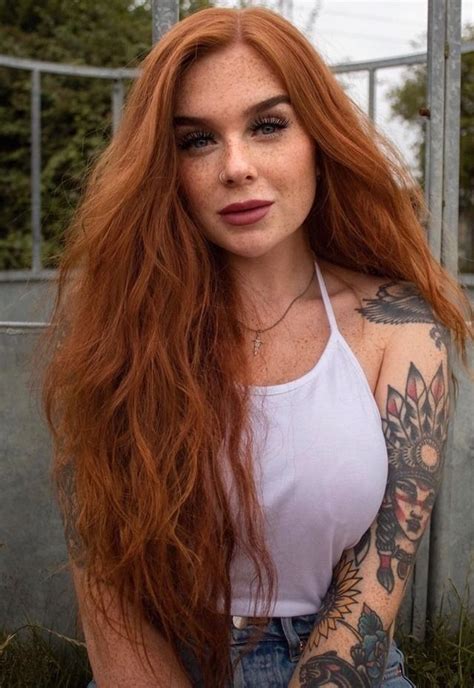 Pin By Pacielli On Redhead Beauties Hair Styles Womens Hairstyles