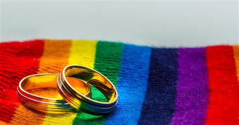 Same Sex Couples In Chicago Not Getting Married As Frequently Crains