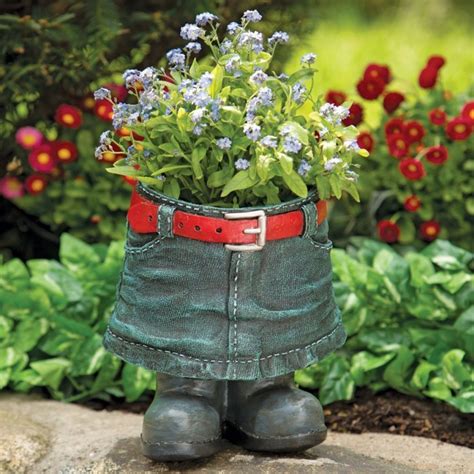 30 Unusual Planters For Your Backyard Or Home That Will Make You Say