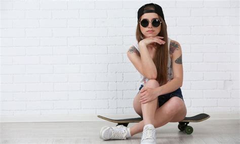 If you are more daring (or more skilled), get out your pencils, liquid and gel eyeliners, and eye shadows to recreate zebra and cow prints, which, be warned, require a dose of patience and meticulousness. Ephemeral Tattoo Ink Disappears After a Year | Cool Material