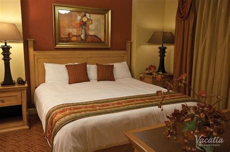 Set in orlando, 1.1 mi from disney's boardwalk, club wyndham bonnet creek offers accommodations with a restaurant, free private parking, an outdoor swimming pool and a fitness center. Four-Bedroom, Four-Bath | Wyndham Bonnet Creek Resort ...