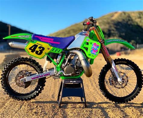 While its compact proportions were developed for children, the klx110 can also double. kawasaki kx 500 | Enduro motorcycle, Motorcross bike ...
