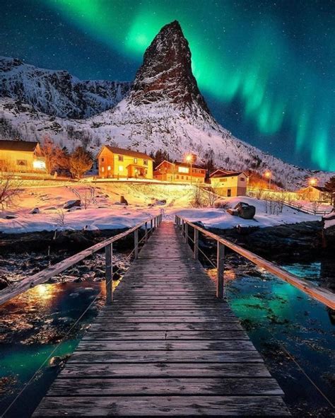 Magical Winter Night In Lofoten Norway🇳🇴 Travel Coron Travelgram