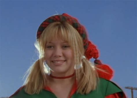Bizarre Things You Forgot Happened In The “lizzie Mcguire” Christmas Episode