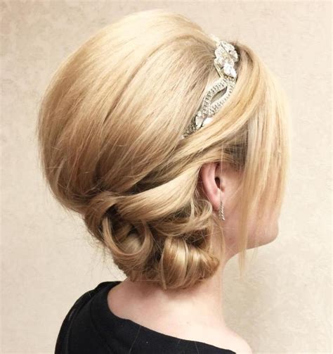 Side Updos That Are In Trend 40 Best Bun Hairstyles For 2019 Side