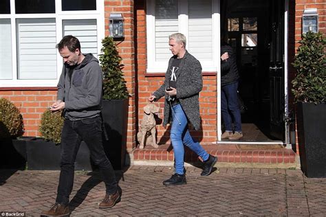 Anthony david mcpartlin obe is an english television presenter, tv producer, singer, comedian and actor. Ant McPartlin arrives home after he 'is arrested for drink ...