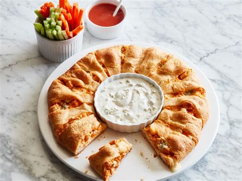 Another simple way to create an entertaining evening for your dinner party guests is to select a theme for the night. Easy Entertaining & Dinner Party Recipes | Food Network