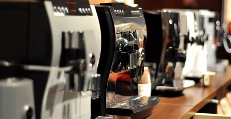 The coffee house itself will fit in a tight spot in the kitchen, with its compact water tank and a steam arm that tucks into the machine. 5 Best Espresso Machines UK (2021 Review) | Spruce Up!