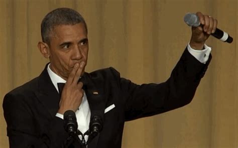 President obama has been president for more than three years and these funny gifs place him in unusual situations using the plethora of available footage. Barack Obama « Slow Jams the News » chez Jimmy Fallon