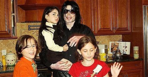Najmladší Syn Michaela Jacksona Sa Po Rokoch Ukázal Svetu Toto že Je