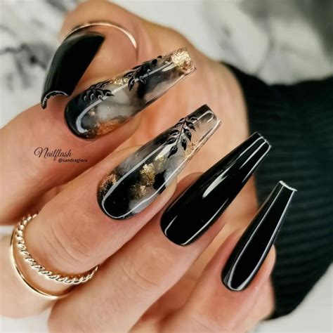 Cute Shape Fake Nails Black Coffin Long Press On Nails Medium Length