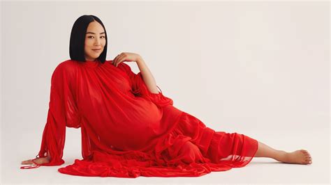 actress greta lee on straddling the line between american and korean beauty ideals allure