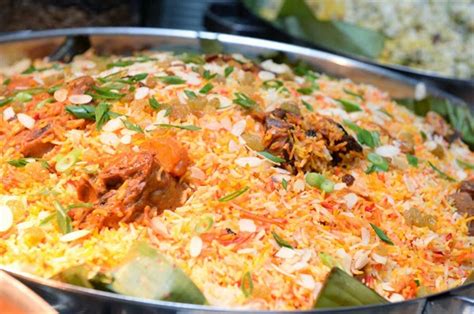 Nasi beriani kambing \u0026 lamb shank beriani oleh chef norazizi stimewa 2 masakan resepi pkp 2.0. Nostalgia Sajian Desa Tema Buffet Ramadhan Concorde Hotel ...