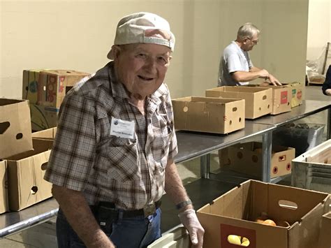 Why Harry Chapin Food Banks Oldest Volunteer Is Moving On Harry