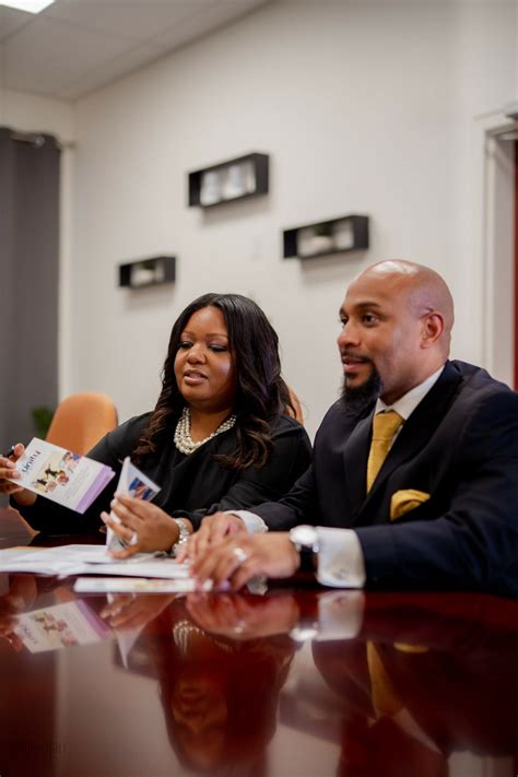 Inspiring Conversations with Lavarvia & Yvonne Jones of Jones Family