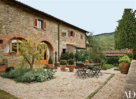 A Property In Tuscany Is Restored To Reflect Its Historical