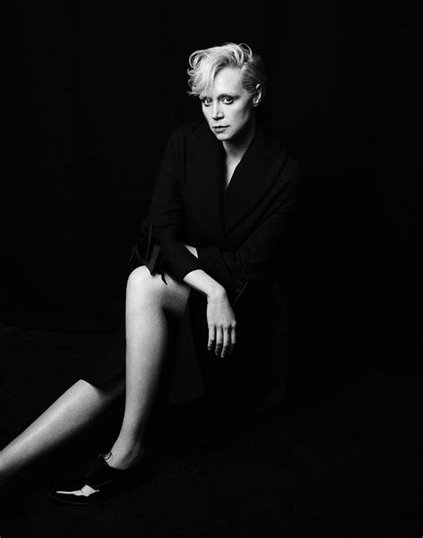 Gwendoline Christie Su Faceta Femenina Maplemag Gwendolinechristie